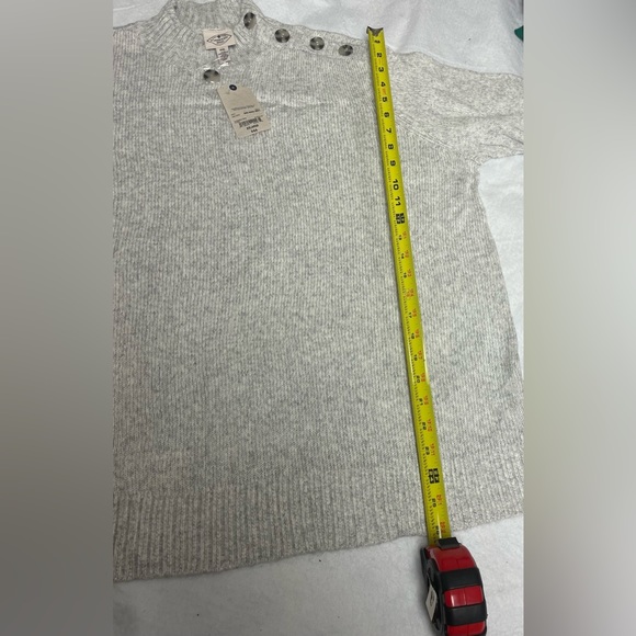 Adorable Mock Neck Long Sleeve Pullover Sweater - Picture 6 of 7